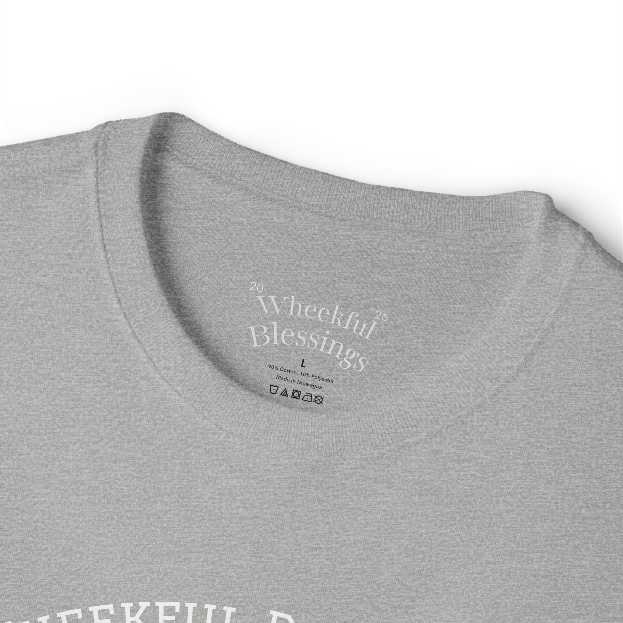 Wheelful Blessings Shakira T-Ahirt