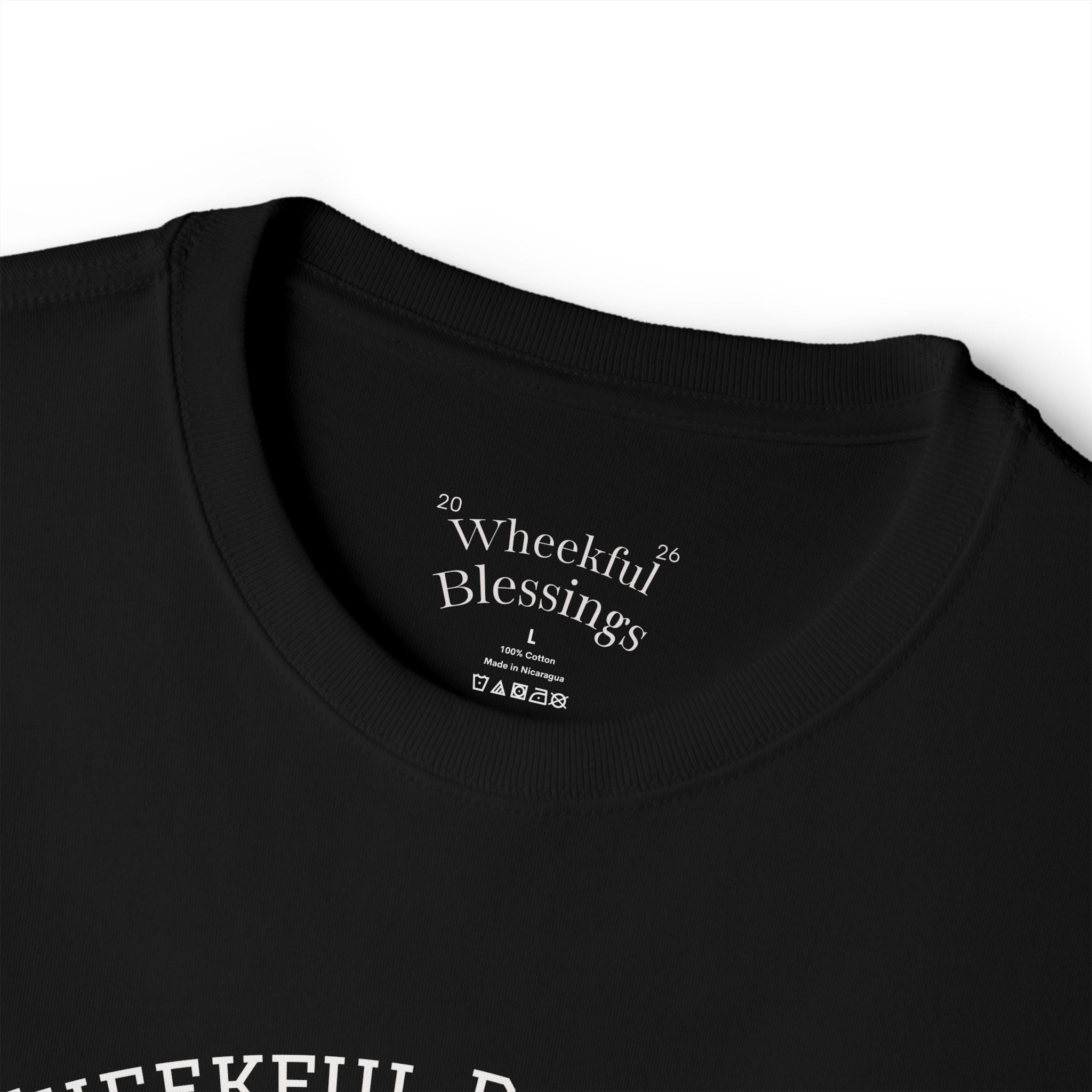 Wheelful Blessings Shakira T-Ahirt