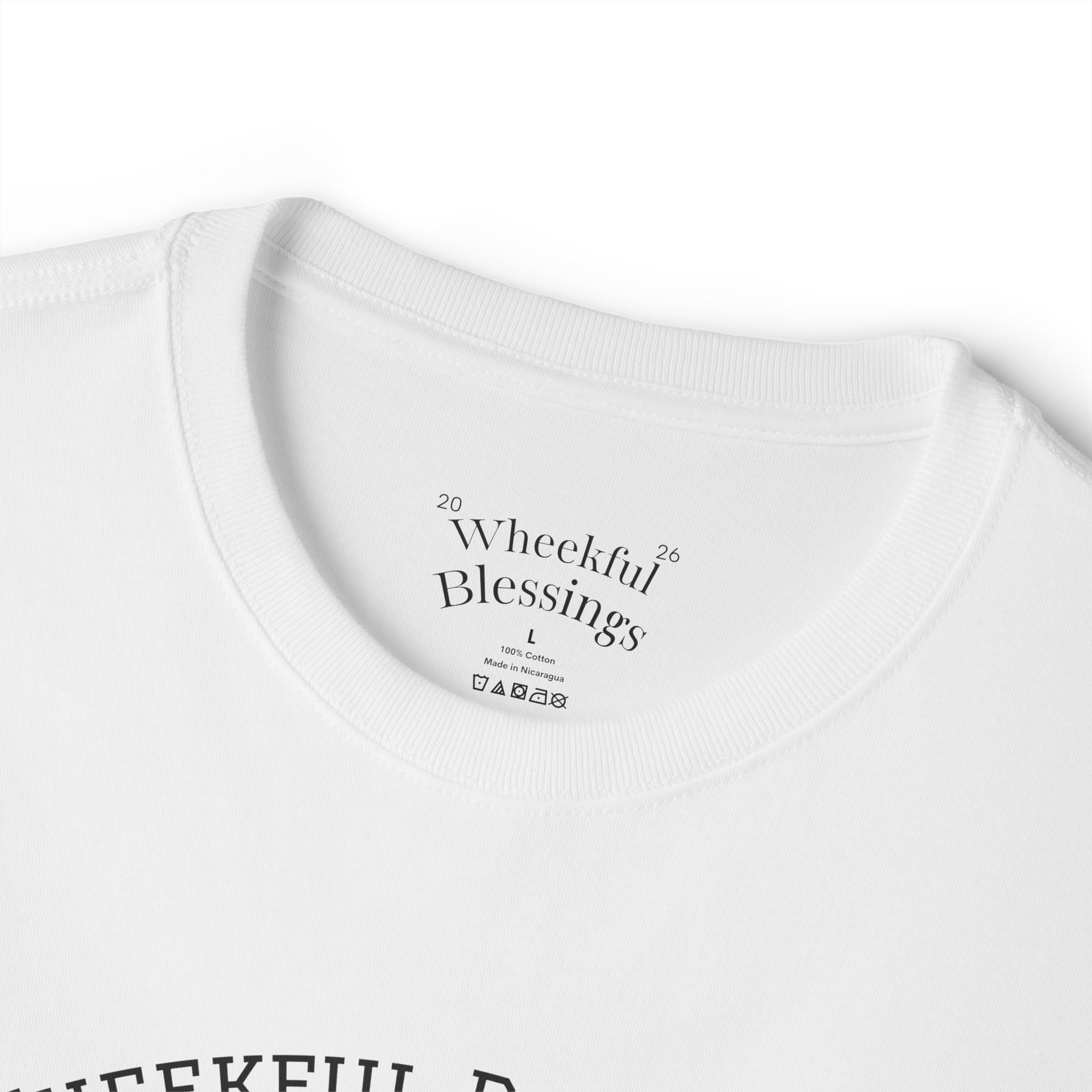 Wheelful Blessings Shakira T-Ahirt